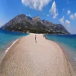 Balarin * 볼