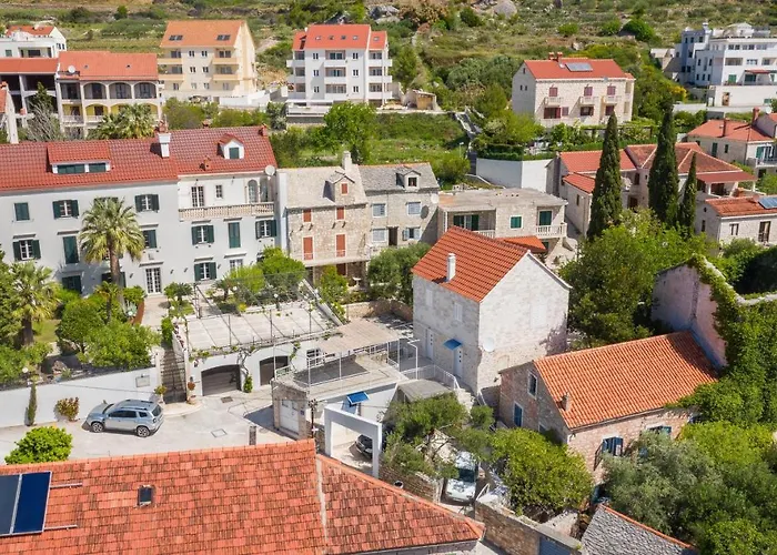 Balarin Villa *